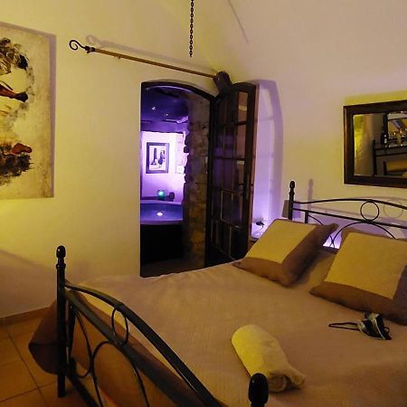 Chambre Love Romantique Avec Spa Privee Calvi  Eksteriør billede